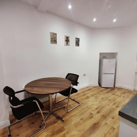 3 Bed Flat Close To Liverpool St & Brick Lane London Exterior foto