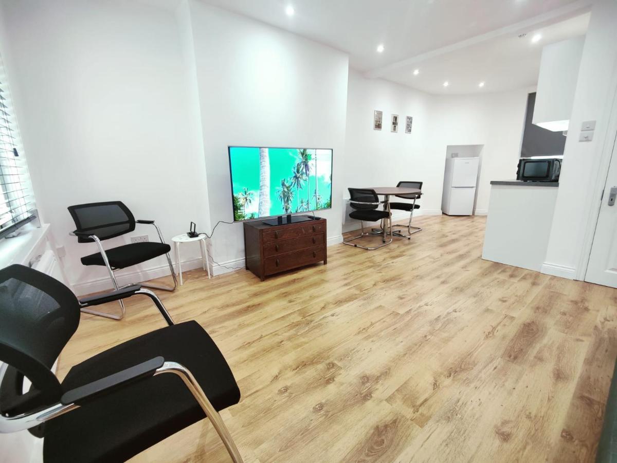 3 Bed Flat Close To Liverpool St & Brick Lane London Exterior foto